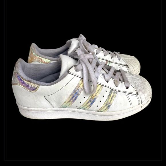 Adidas Superstar Big Kids Iridescent Sneakers 4.5 - Picture 1 of 8